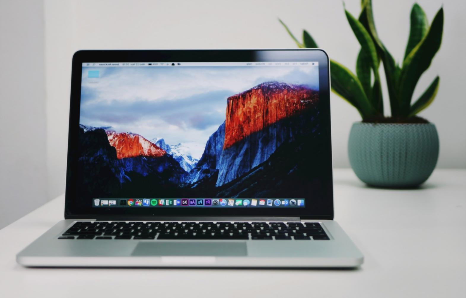 Early team meetings and strategy development sessions